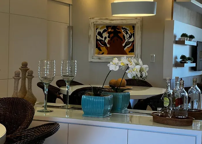Apto De Praia Nos Ingleses - Condominio Com Piscina